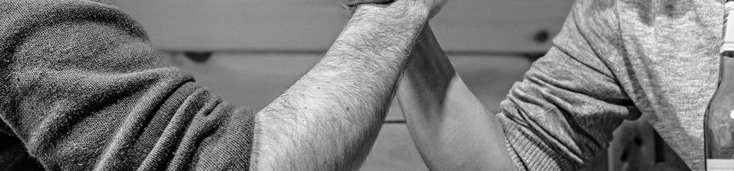 arm-wrestling-567950_1920